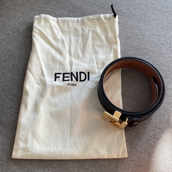 Black Fendi belt w/ gold hardware - Picture 7 of 7